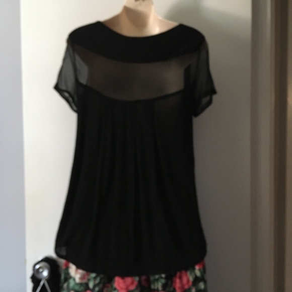 ELIZABETH AND JAMES Black Viscose + Sheer Silk Panel Top S - Picture 3 of 5